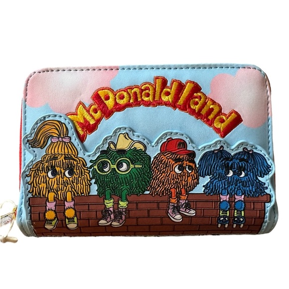 Loungefly McDonald’s Birdie the Early Bird Crossbuddies Crossbody Bag and Wallet - Picture 9 of 14